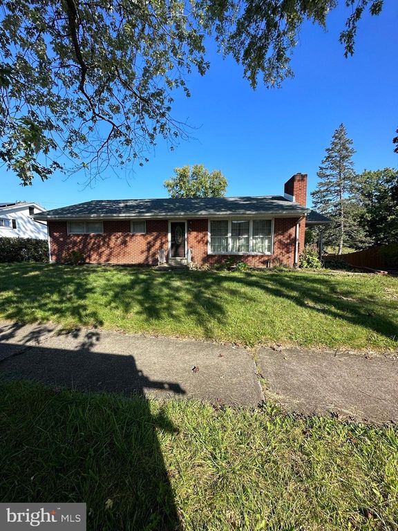 111 Sunset Dr, New Cumberland, PA 17070 Trulia