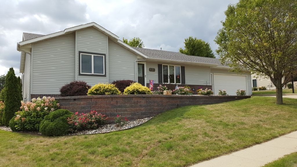1023 Monterey Dr, Carroll, IA 51401 Trulia