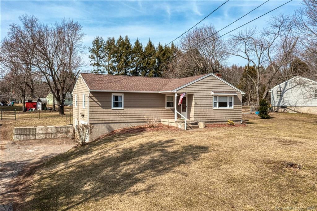 94 Spoonville Rd, East Granby, CT 06026