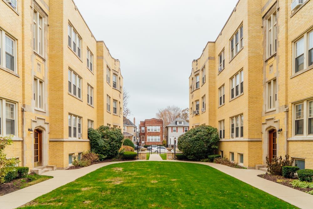 5054 N Wolcott Ave, Chicago, IL 60640