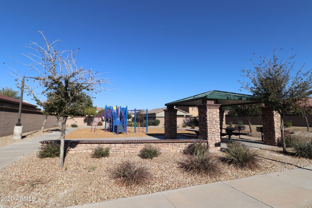 7315 W Alta Vista Rd, Laveen, AZ 85339 - 4 Bed, 3 Bath Single-Family