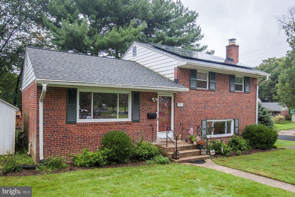 single family homes for sale in rockville md