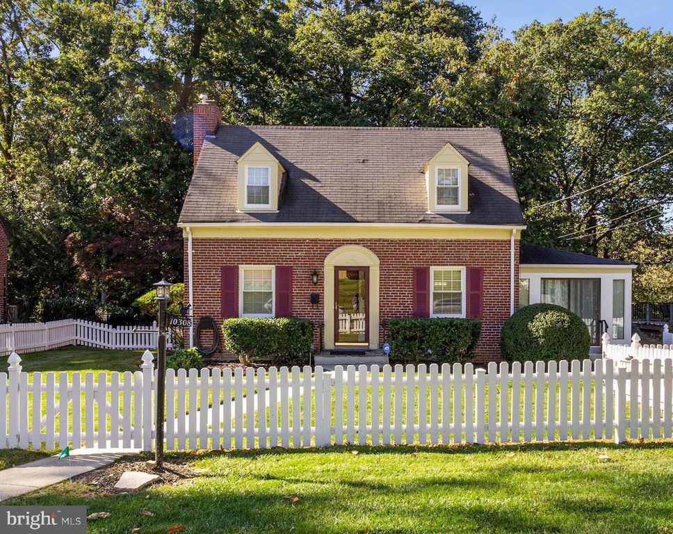 10308 Pierce Dr, Silver Spring, MD 20901