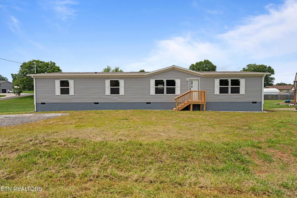 2816 Shiloh Cir, Strawberry Plains, TN 37871 | MLS# 1304342 | Trulia