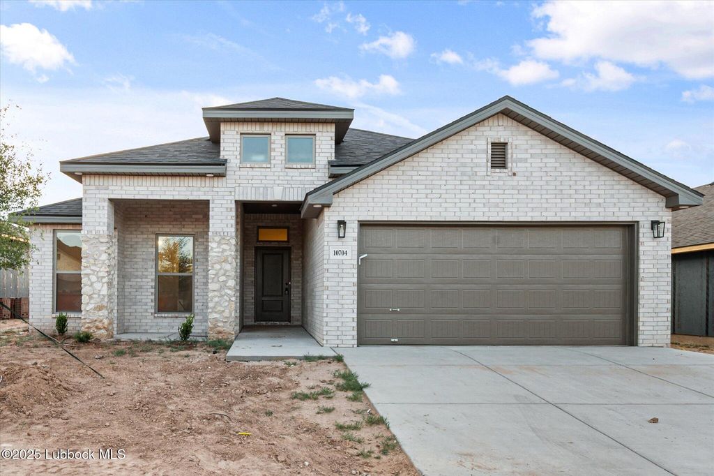 10704 Beaufort Ave, Lubbock, TX 79424