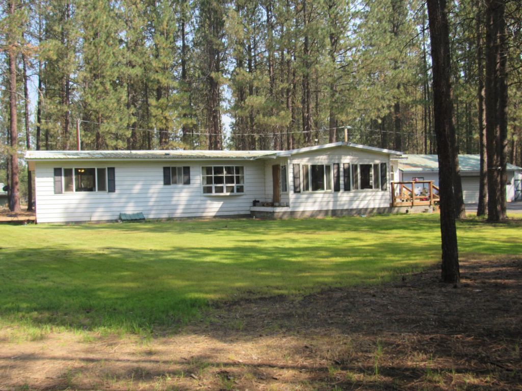 52354 Red Currant, La Pine, OR 97739