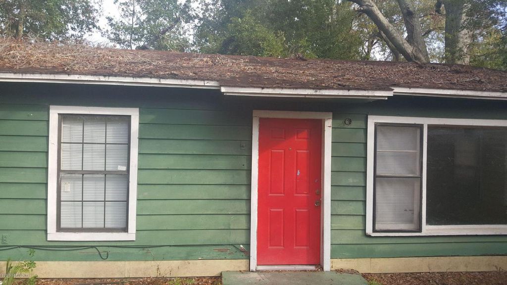 1065 Winthrop St, Jacksonville, FL 32206