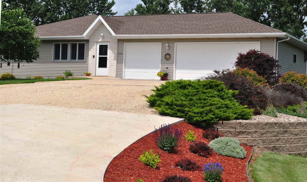 21305 Yale Ave, Shell Rock, IA 50670 Trulia