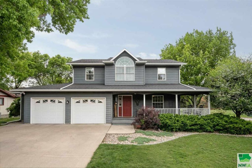 316 Iowa Ave NW, Orange City, IA 51041 Trulia