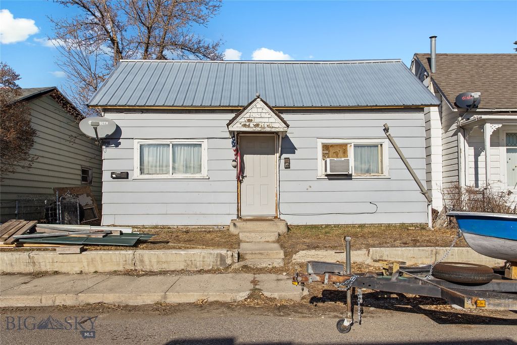 1241 1st St, Butte, MT 59701
