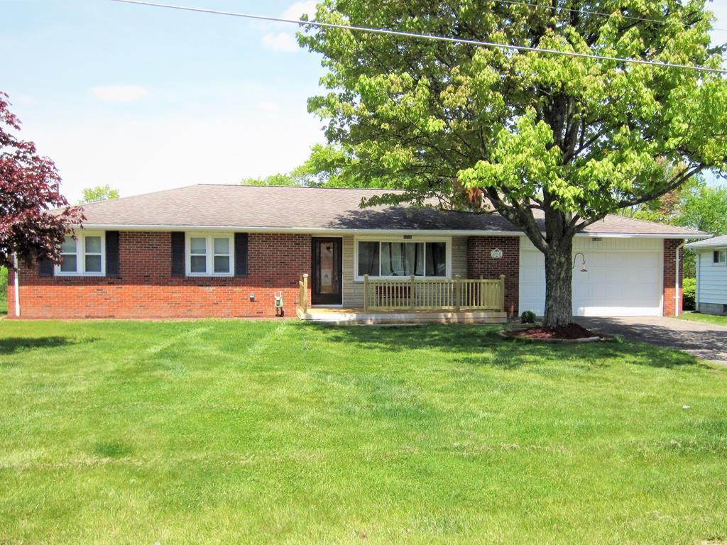 1418 Silver Ln, Mansfield, OH 44906
