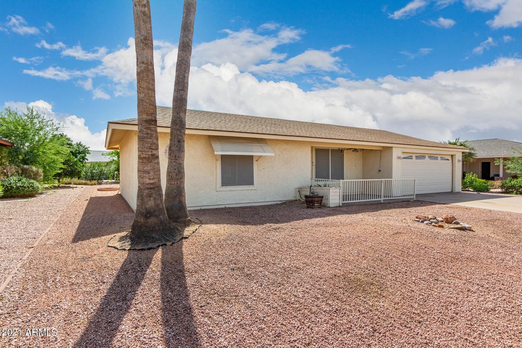 843 Leisure World Blvd, Mesa, AZ 85206