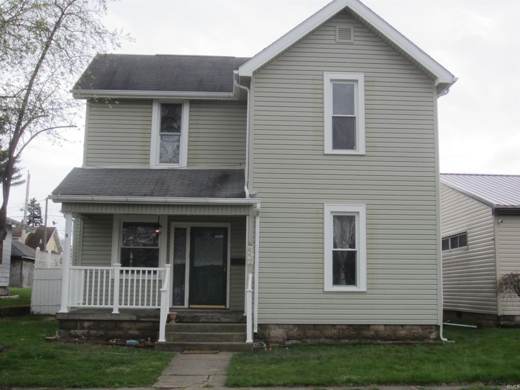 615 W  Nelson St, Marion, IN 46952