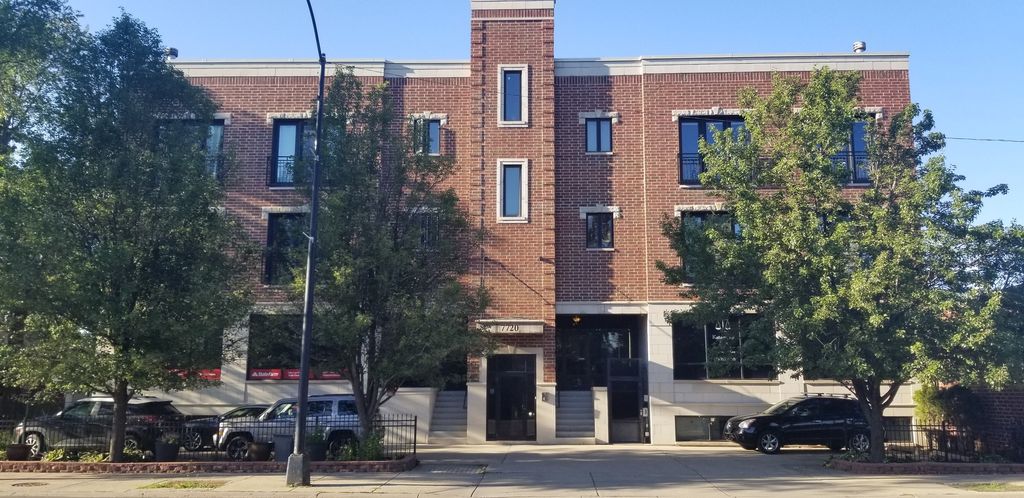 7720 W Touhy Ave #3W, Chicago, IL 60631