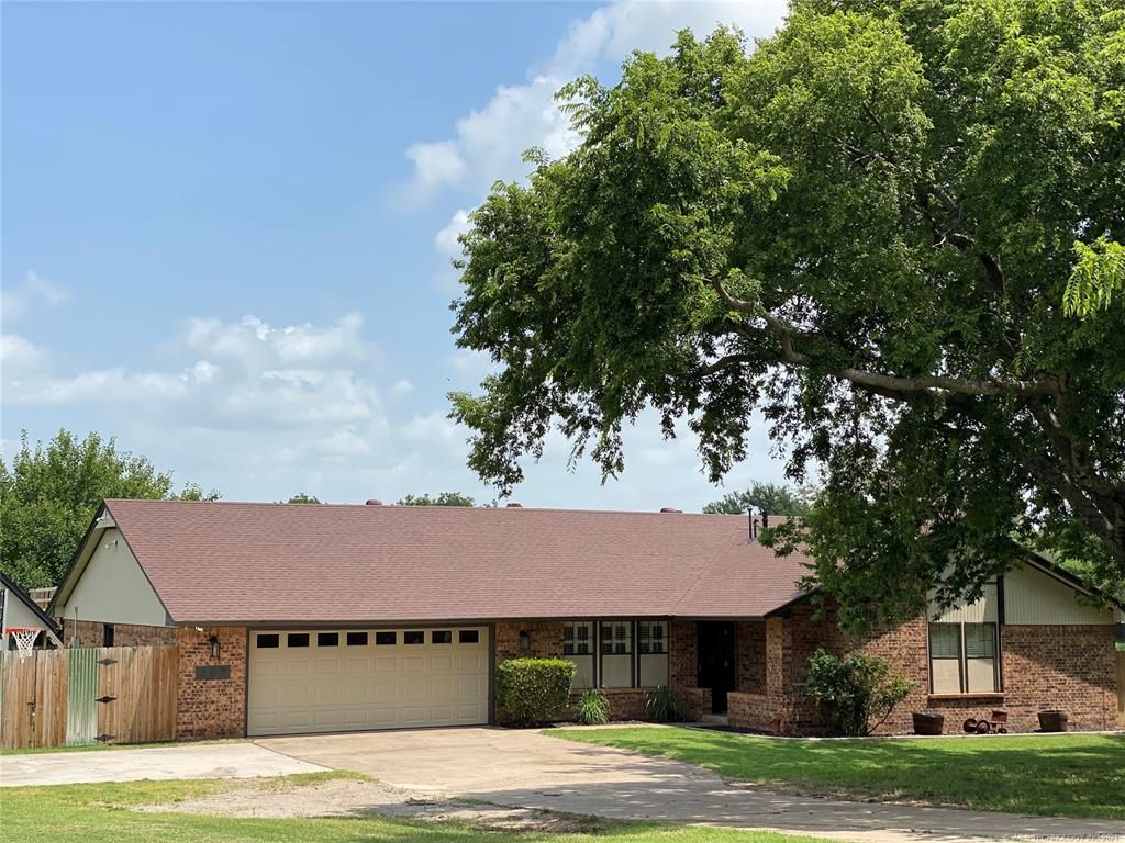 607 Wallace St NW, Ardmore, OK 73401