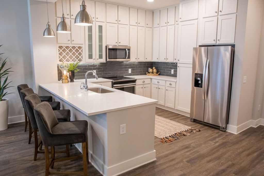 4015 Aspen Grove Dr, Franklin, TN 37067