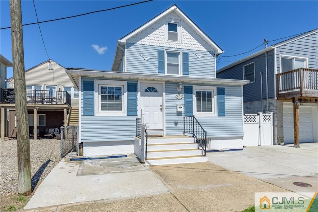 232 Lincoln Ave, Seaside Heights, NJ 3 Bed, 2 Bath SingleFamily Home 25 Photos Trulia