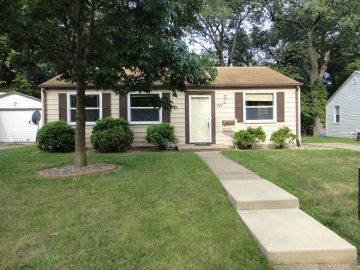 927 40th Street Ct, Moline, IL 61265 Trulia