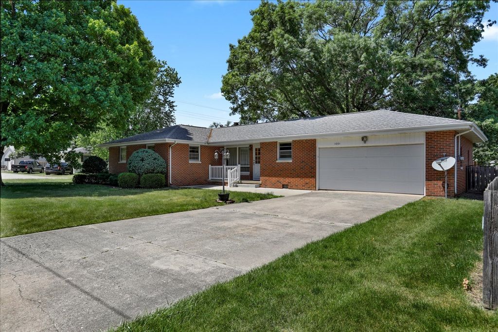1001 Park Ter, Paxton, IL 60957 Trulia