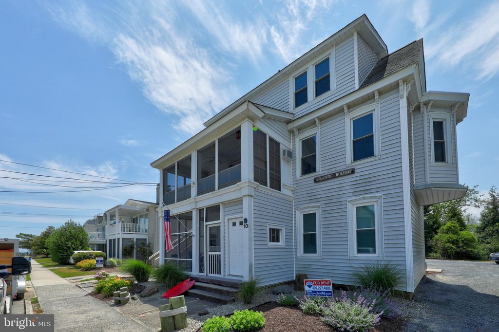 10 Hickman St A, Rehoboth Beach, DE 2 Bed, 1 Bath SingleFamily Home