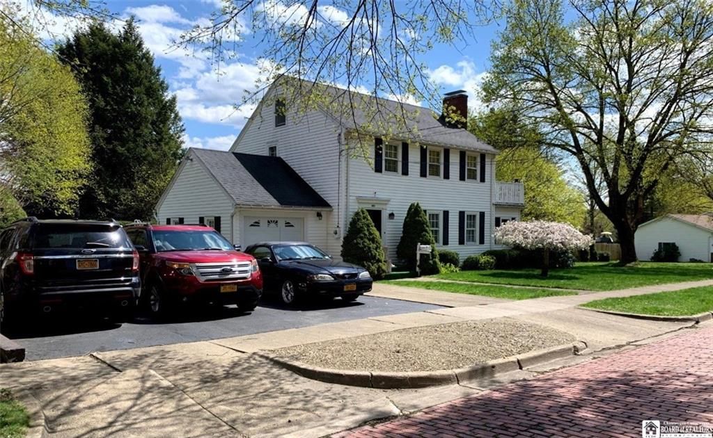404 Weeks St, Jamestown, NY 14701