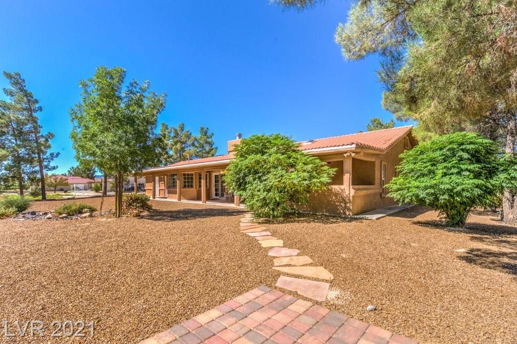 2991 S Pebble Beach Ave, Pahrump, NV 89048