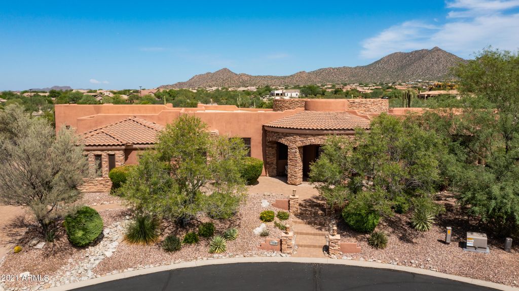 7940 E Riverdale St, Mesa, AZ 85207