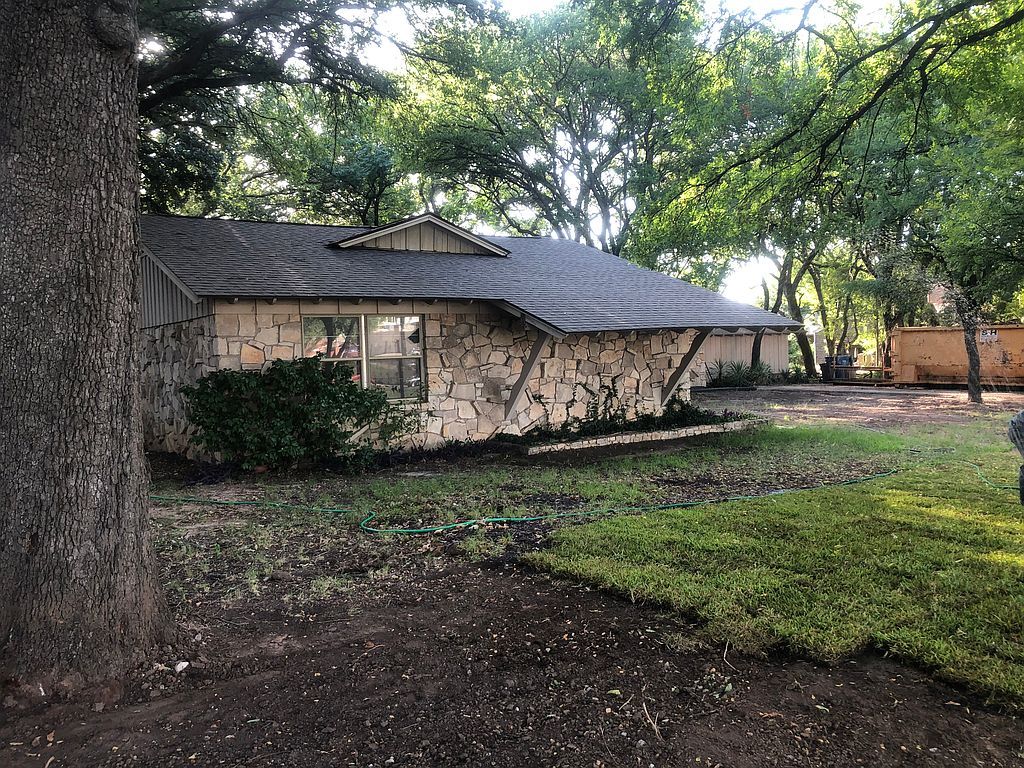 117 S Moore Rd, Coppell, TX 75019