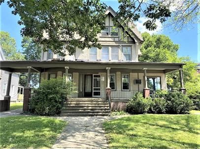 510 W University Ave #B, Champaign, IL 61820