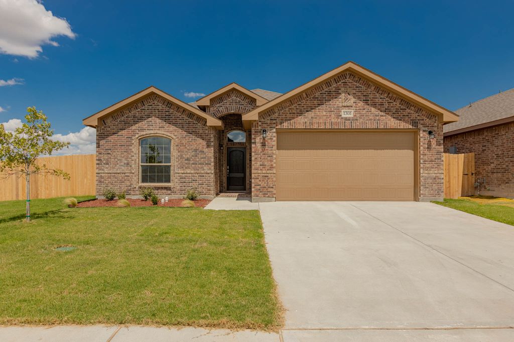 8319 N  Midland Dr   #THNT7G, Midland, TX 79707