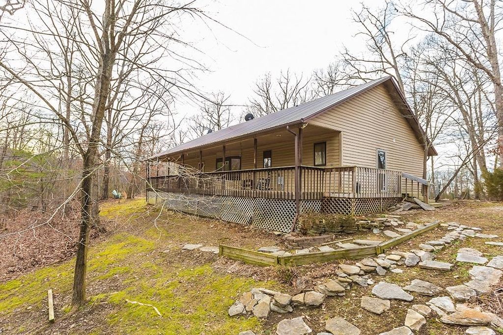 1031 S Dogwood Dr, Berea, KY 3 Bed, 3 Bath SingleFamily Home 38