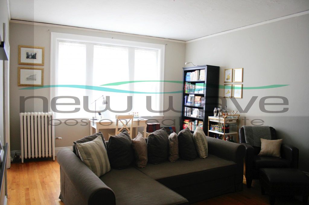 6 Marlborough St #1C, Boston, MA 02116