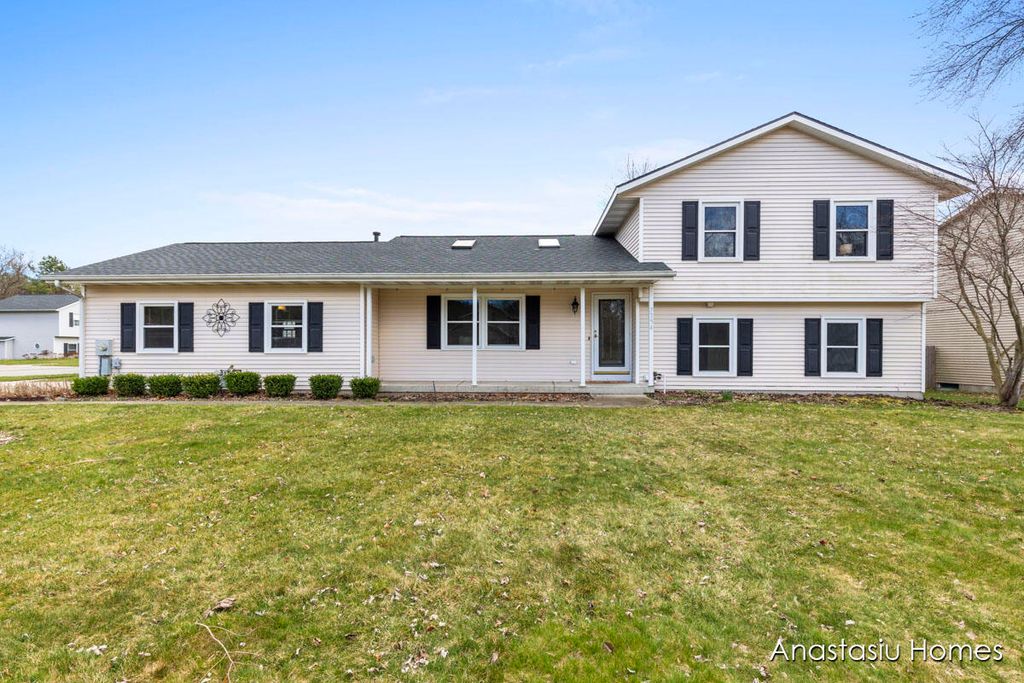 3754 Pine Meadows Dr NE, Rockford, MI 49341 Trulia