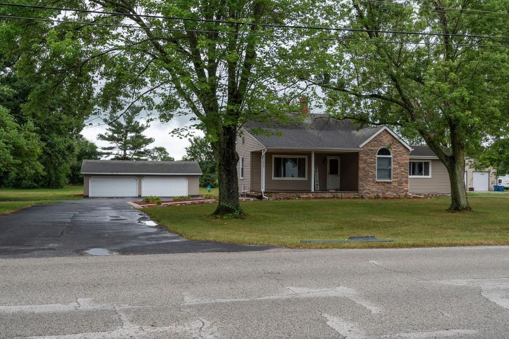 813 W Division St, Demotte, IN 46310 Trulia
