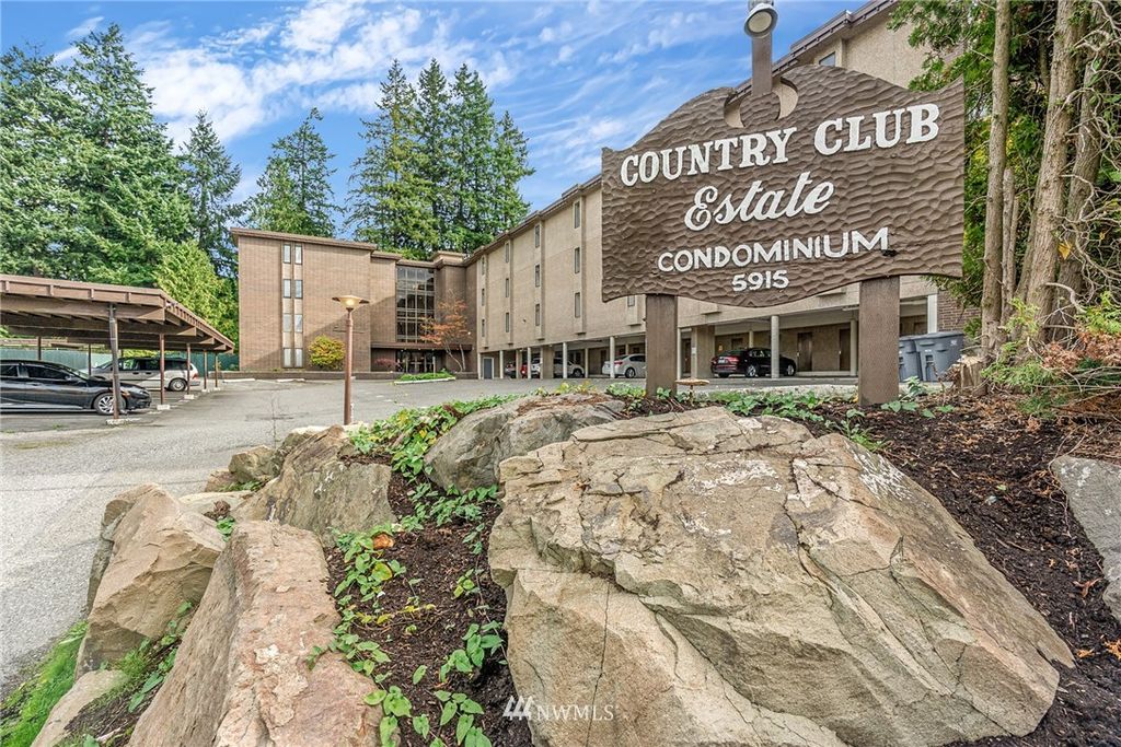 5915 Highway Pl #404, Everett, WA 98203