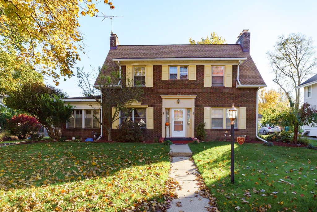 54 Elizabeth St, Battle Creek, MI 49017