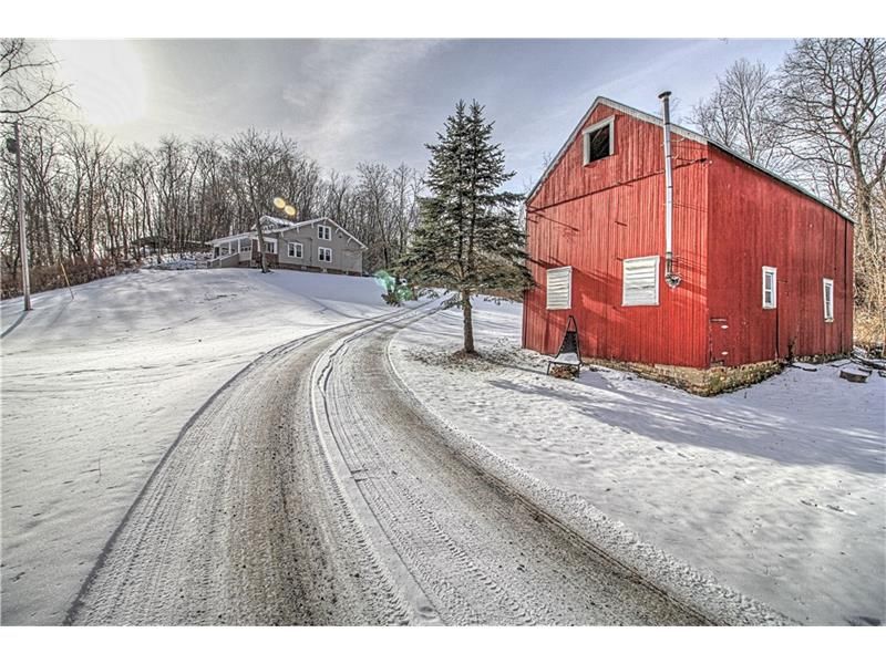 440 Louthan Rd, Darlington, PA 3 Bed, 2 Bath SingleFamily Home 24