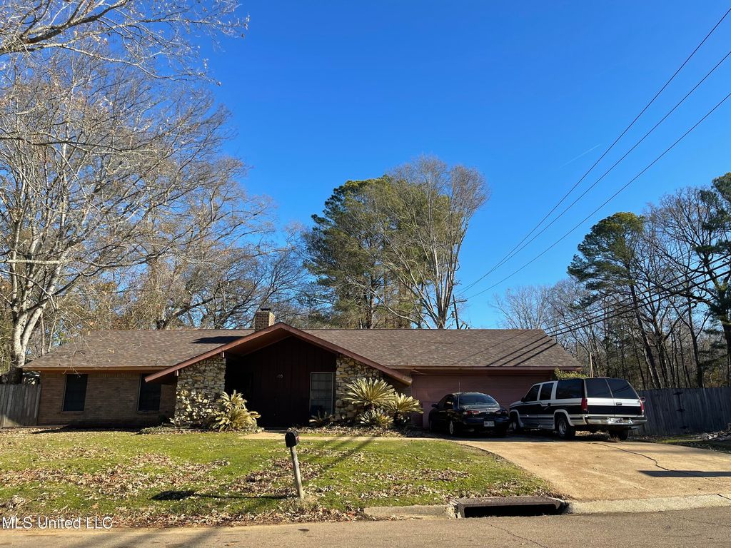 100 Cedarwood Dr, Jackson, MS 39212 Trulia