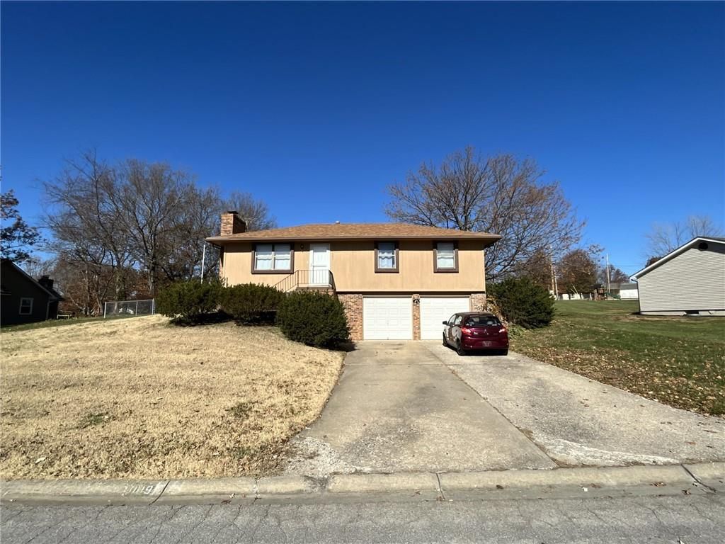 1009 Walnut Ln, Warrensburg, MO 64093 See Est. Value, Schools & More