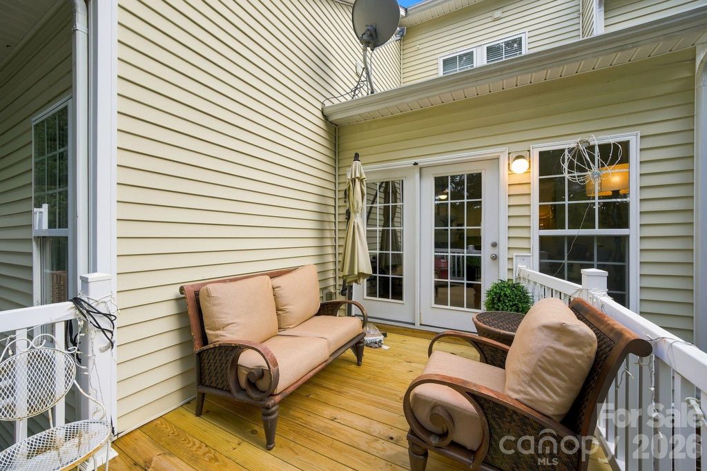 Photo 23 of 