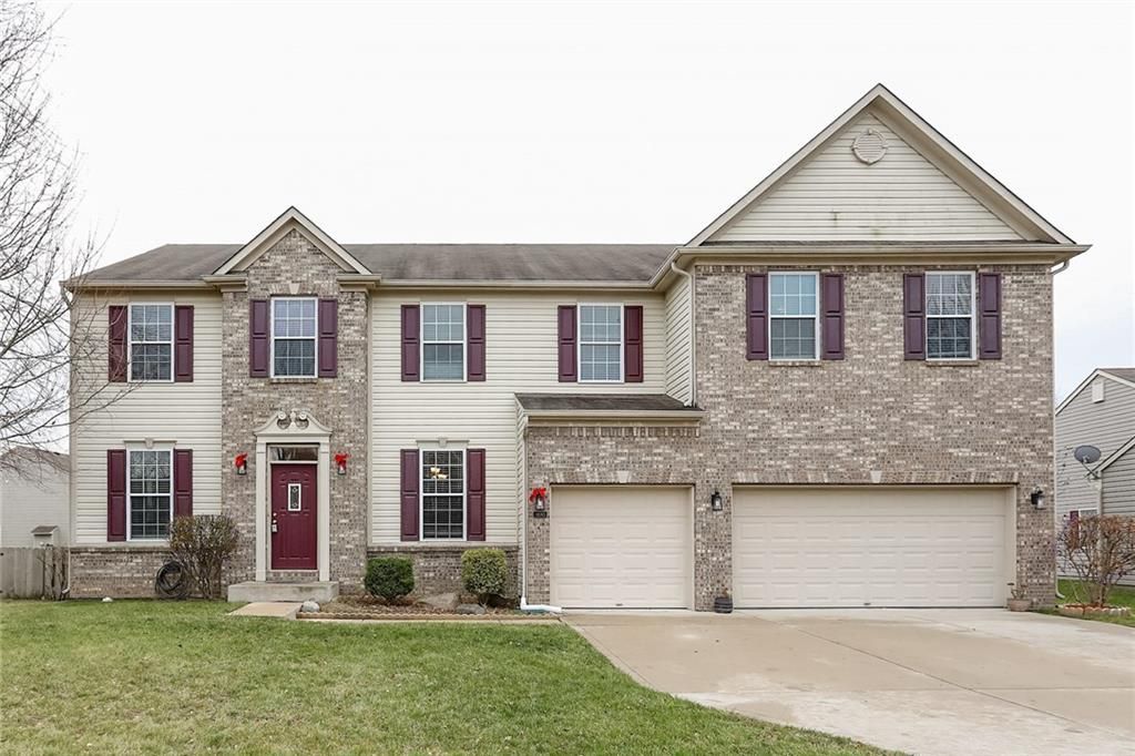 11085 Chandler Way, Fishers, IN 46038