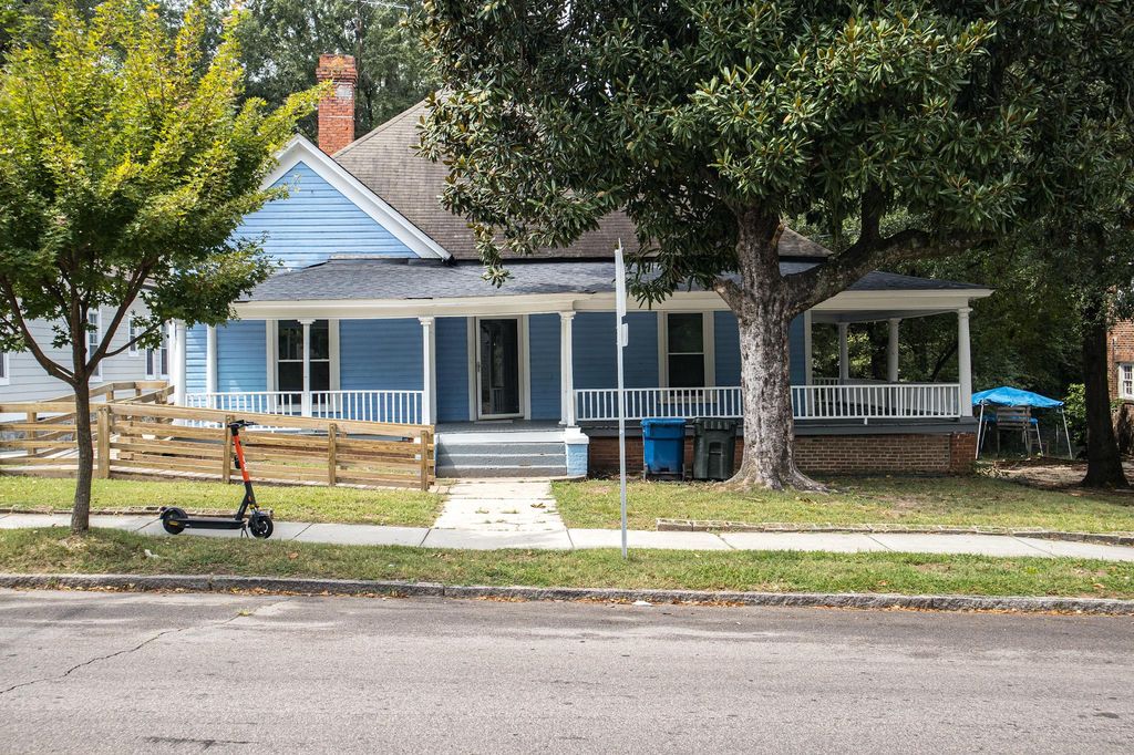 113 N Guthrie Ave, Durham, NC 27703