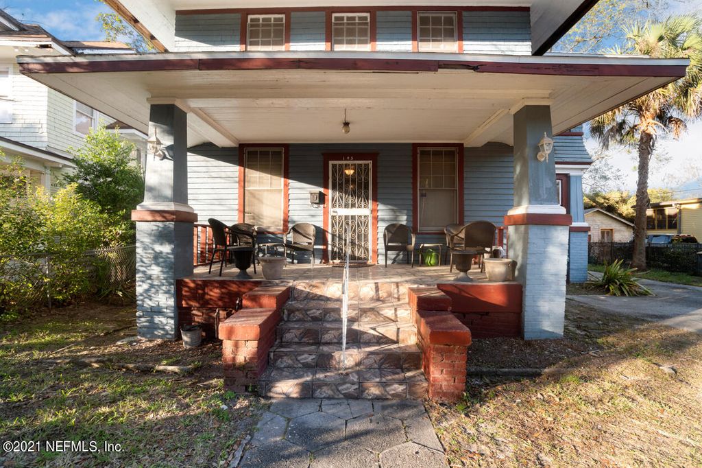 145 W 10th St, Jacksonville, FL 32206