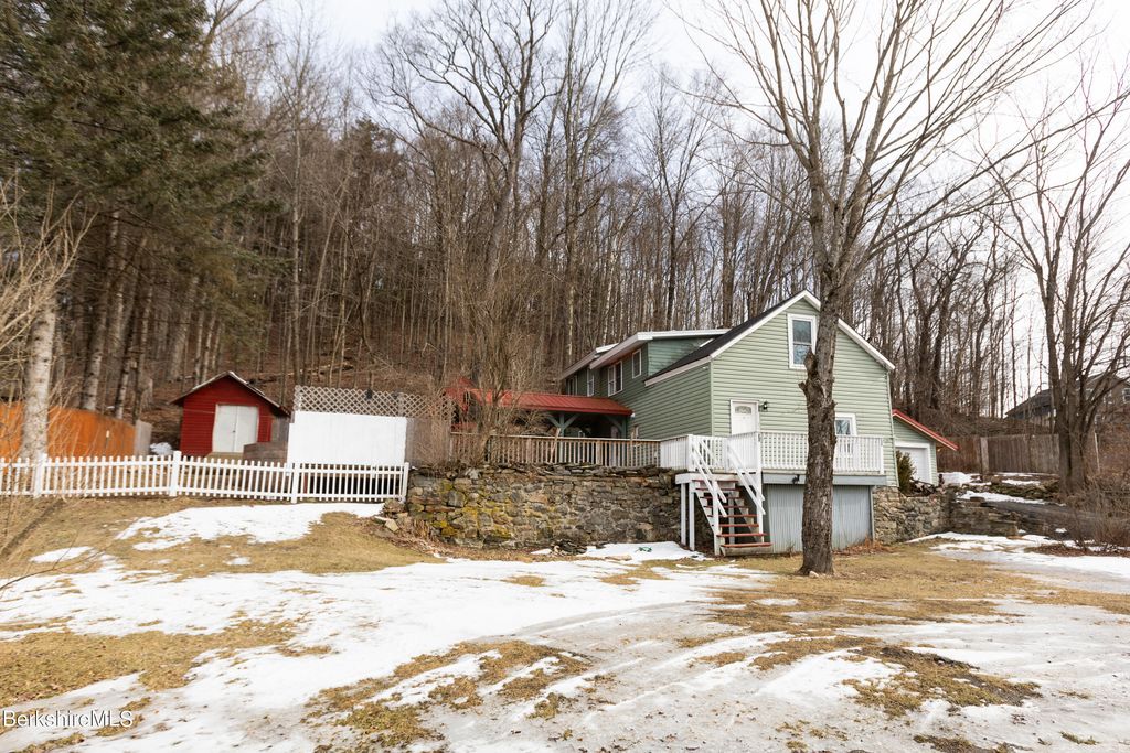 122 Holmes Rd, Hinsdale, MA 01235 Trulia