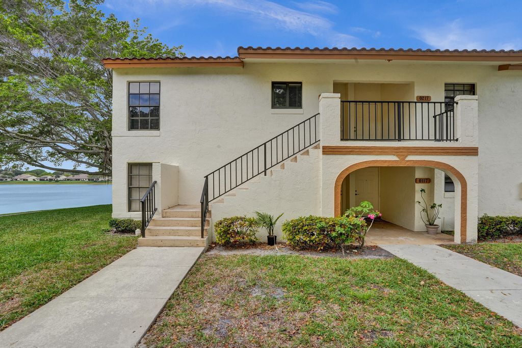330 Olivewood Place #216, Boca Raton, FL 33431