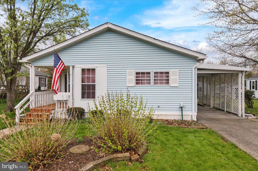 924 Lakeview Dr, Green Lane, PA 18054 Trulia