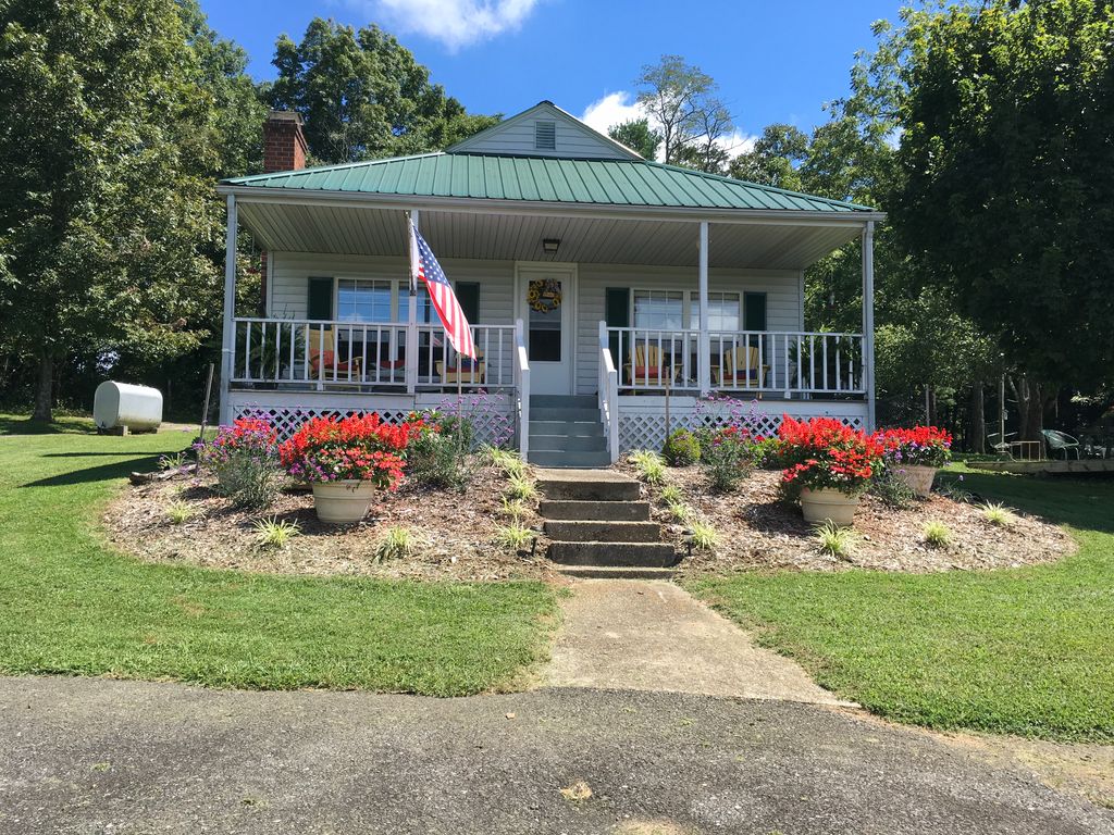 11372 Glade Valley Rd, Ennice, NC 28623 Trulia