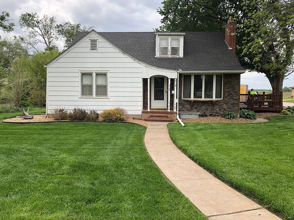 312 E Elm St, Glasco, KS 67445 Trulia