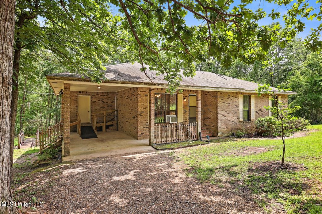 162 Sunset St, Brandon, MS 39042 SingleFamily Home for Sale MLS 4081875