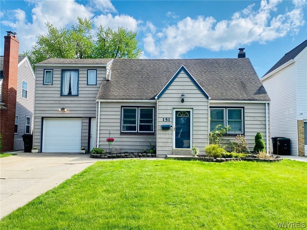 151 Paramount Pkwy, Buffalo, NY 14223